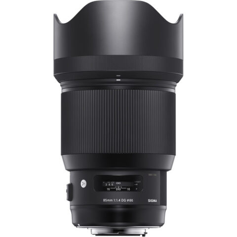 Sigma For Canon 85mm (1.4)